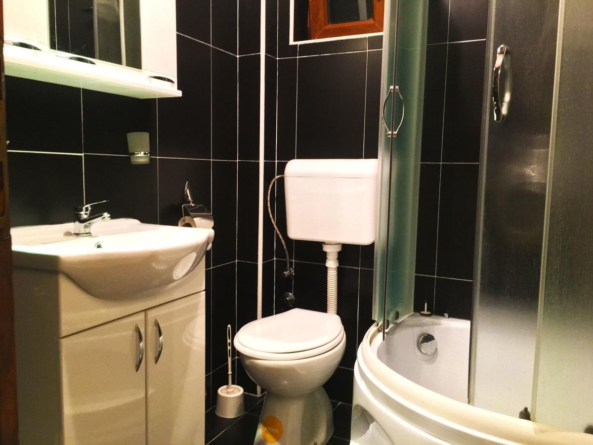 Apartments Lola 티바트 외부 사진